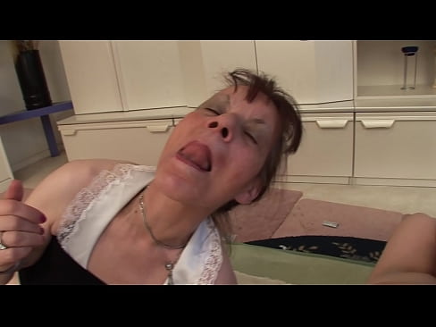 ❤️ Дві бабусі та один дідусь мають трійку Порно на uk.filmepornonline.ru ☑