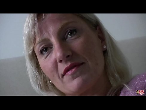 ❤️ Маму ми всіх виебали ... Пані, поводься пристойно! Порно на uk.filmepornonline.ru ☑